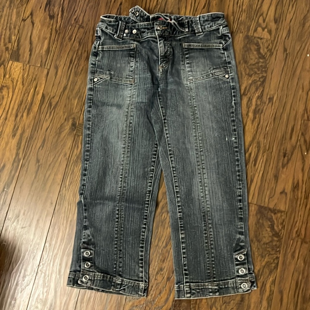 Capri jeans size 30